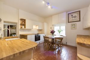 Photo 34- click for photo gallery